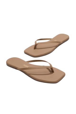 Square Toe Lily